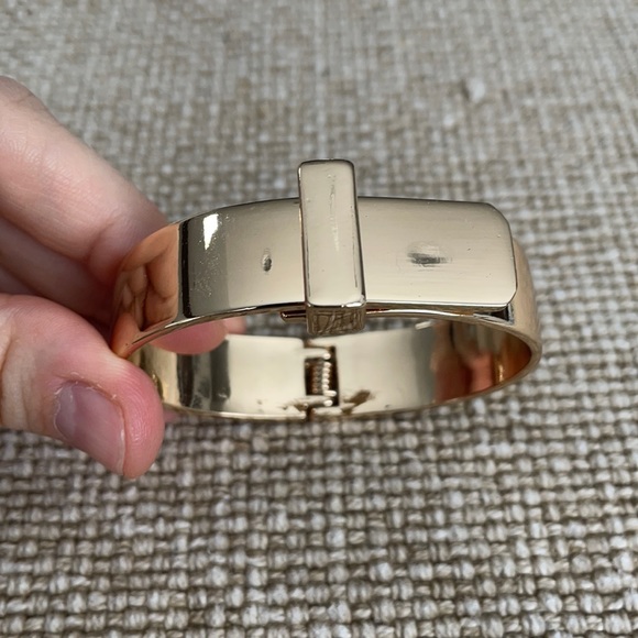Urban Outfitters Gold buckle bracelet